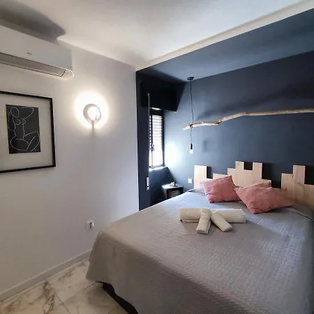 01 Sra Da Rocha Com Piscina E Ac - Casas&papéis