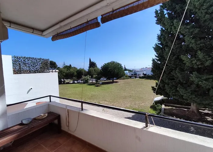 01 Sra Da Rocha Com Piscina E Ac - Casas & Papeis Armação de Pêra